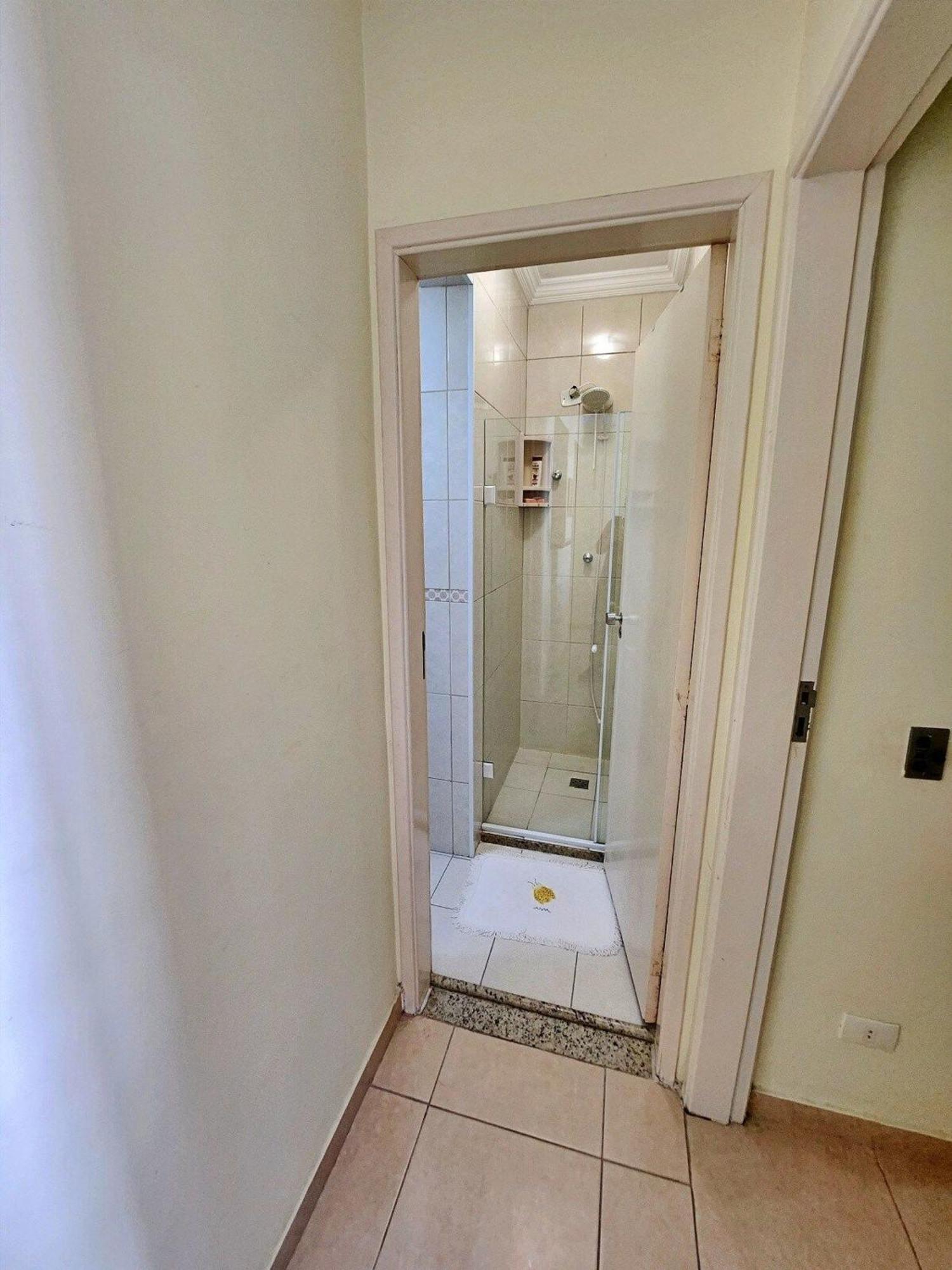 גוארויה Aconchegante Apto 01 Dorm C/Sacada, Ar-Cond, Wi-Fi, Lado Praia מראה חיצוני תמונה